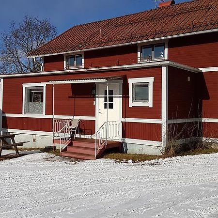 Vintergatans Bakficka Homestay Insjön Exterior foto